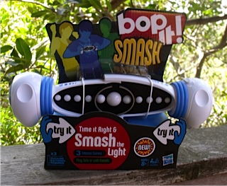 bop it smash smyths