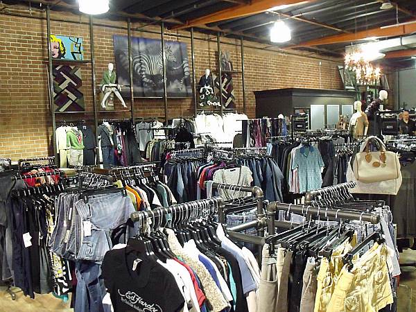 OC Goodwill Boutique - Tustin, CA | Mama Likes This