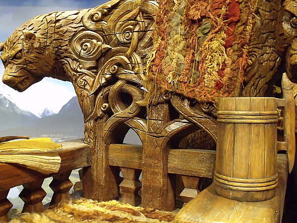 The Hobbit Pop-Up Book of New Zealand