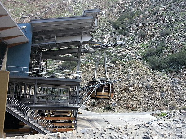 Palm Springs Aerial Tramway | Mama Likes This