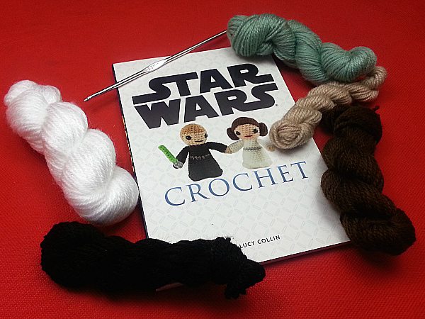 Disney Star Wars Princess Leia & Yoda Crochet Kit NEW