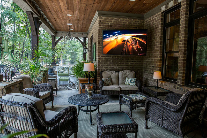 patio with outdoor tv in the outdoor living space
