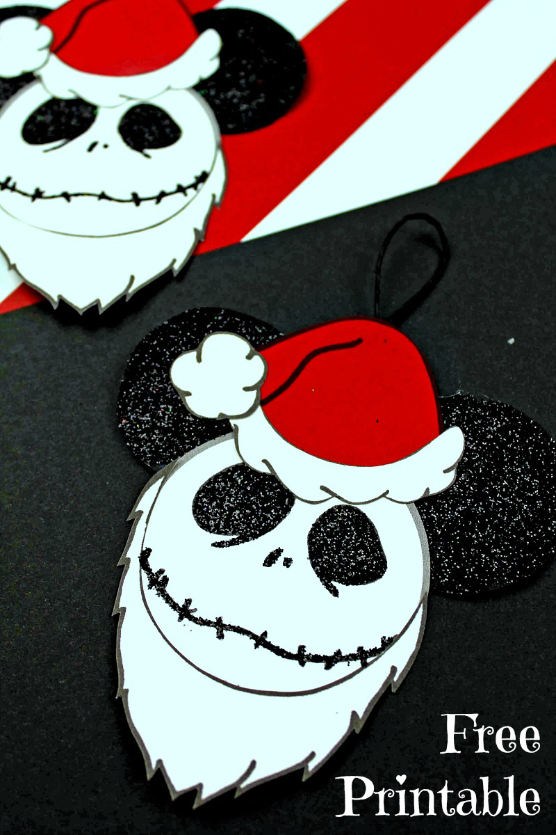 Santa Jack Skellington Ornament Craft #Disney #DisneyCraft #DisneyOrnament #MickeyEars #NightmareBeforeChristmas #JackSkellington #Ornament #FreePrintable #HolidayCraft #MickeyEarsCraft