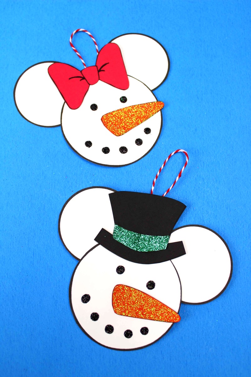 Minnie and Mickey Snowman Craft #DisneyCraft #DisneyOrnament #MickeyHeadCrafts