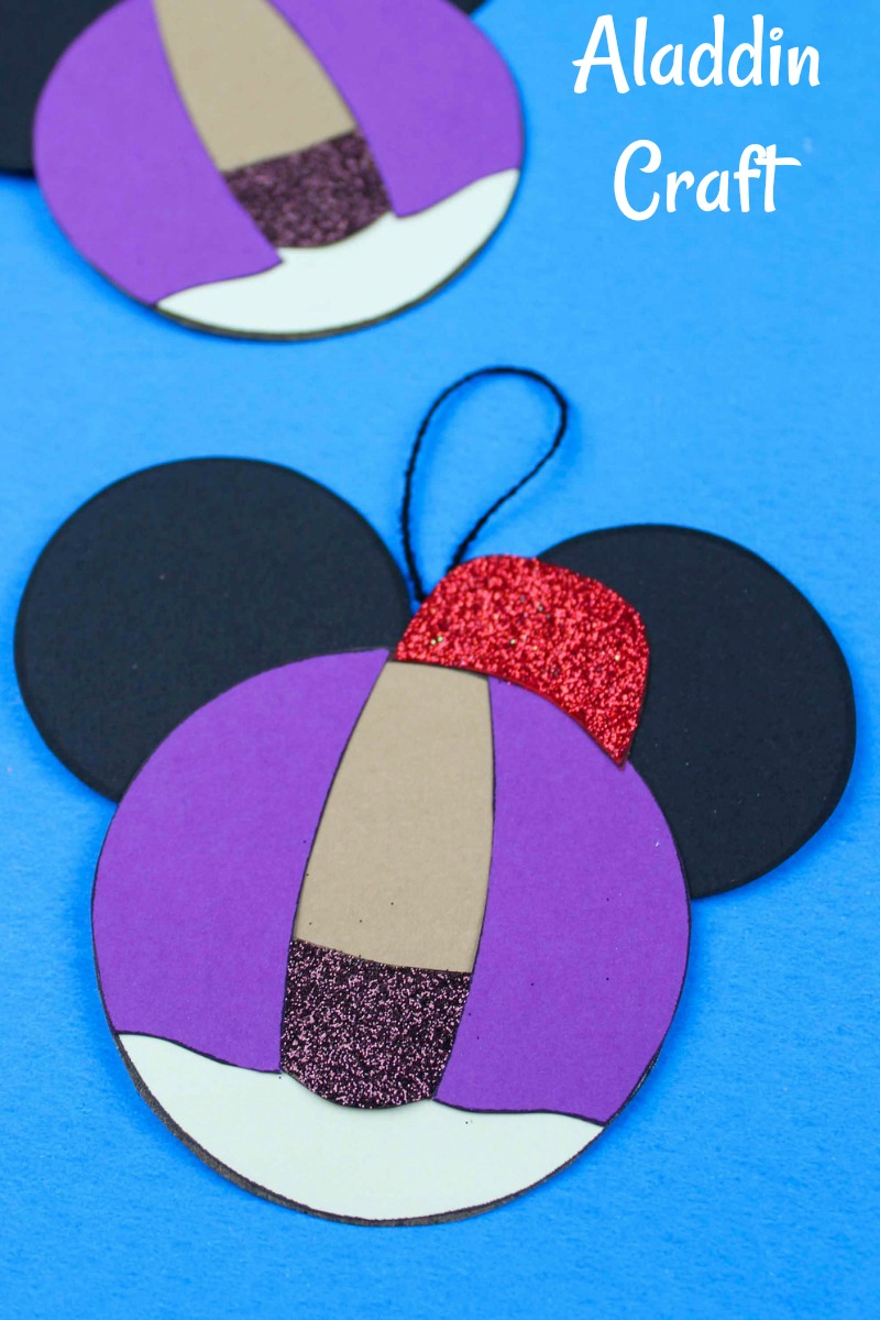 Aladdin Ornament Craft #FreePrintable #DisneyCraft #Aladdin #AladdinCraft #DisneyOrnament