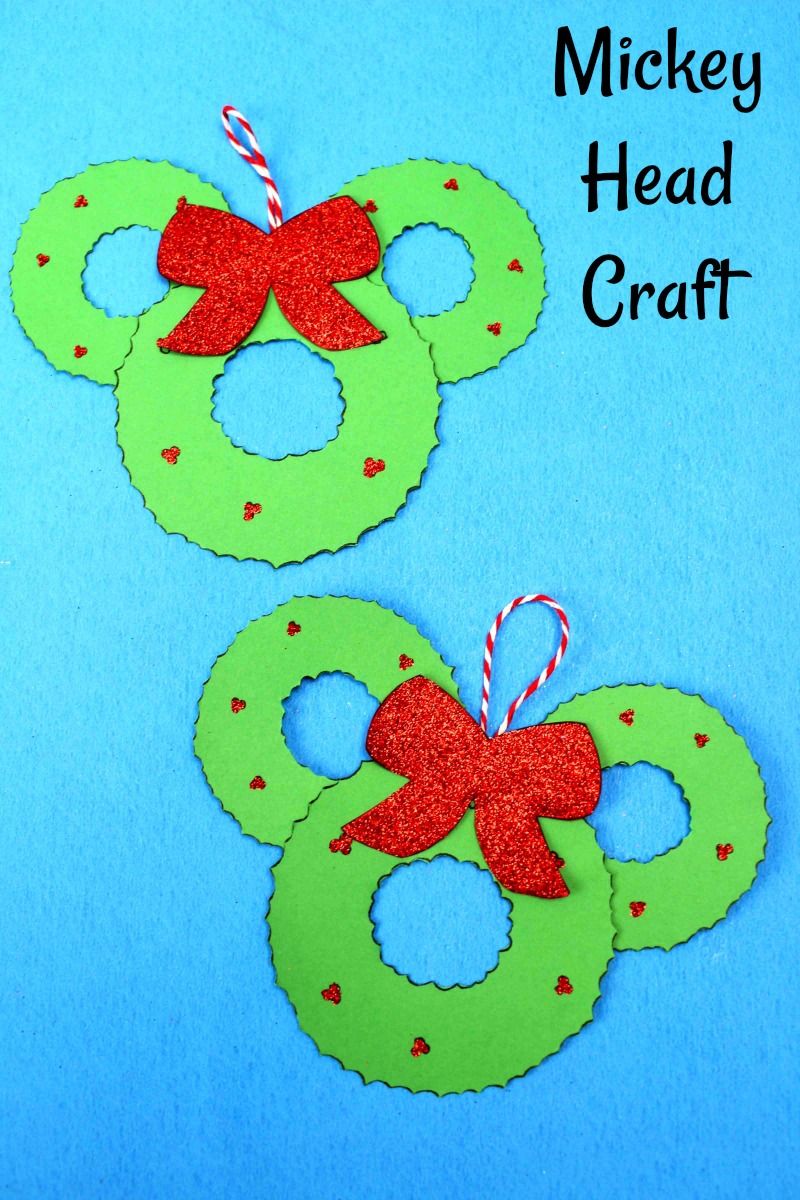 Disney Mickey Head Wreath Craft with free printable template