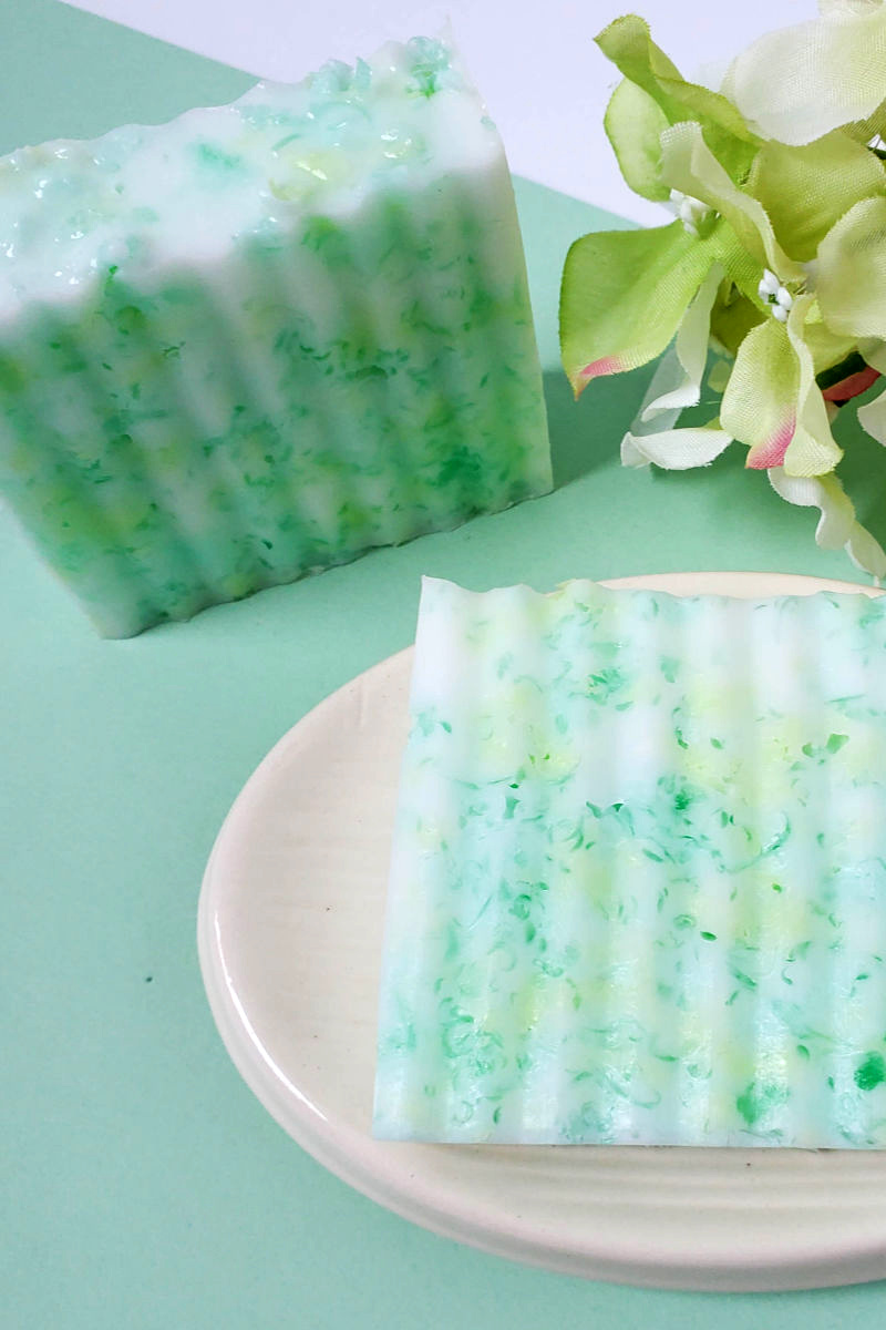 pin green confetti soap