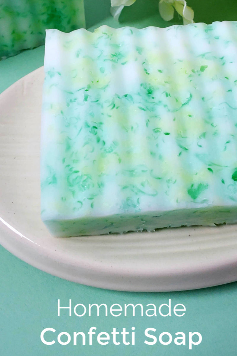 Pretty Green Homemade Confetti Soap Craft - Have fun making my homemade confetti soap craft, so you can gift it as a gift or keep it for yourself. The green DIY soap is festive,