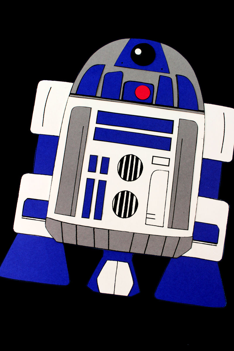 Star Wars Inspired Printable R2-D2 Craft #StarWars #StarWarsCraft #StarWarsCrafts #DisneyCraft #R2D2Craft #R2D2