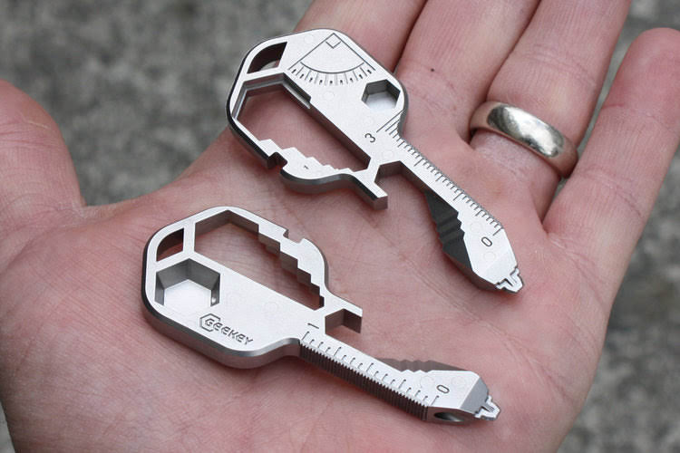 two geekey multi tools