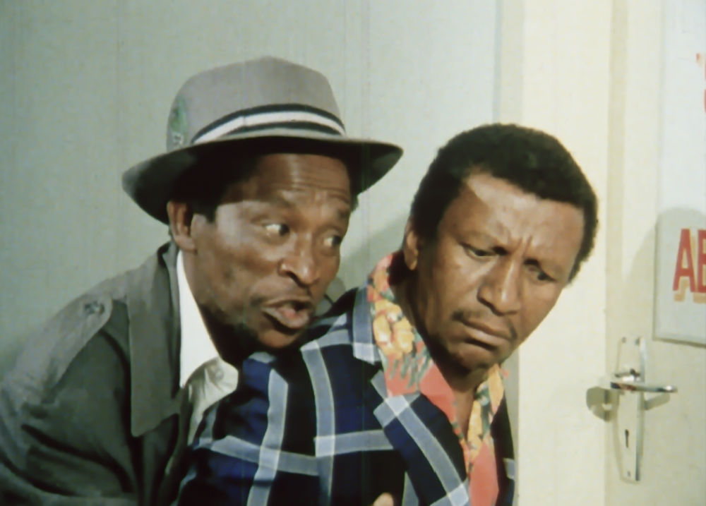 Enjoy the madcap comedy of Upondo and Nkinsela, when you watch the newly restored hilarious Retro Afrika DVD. 