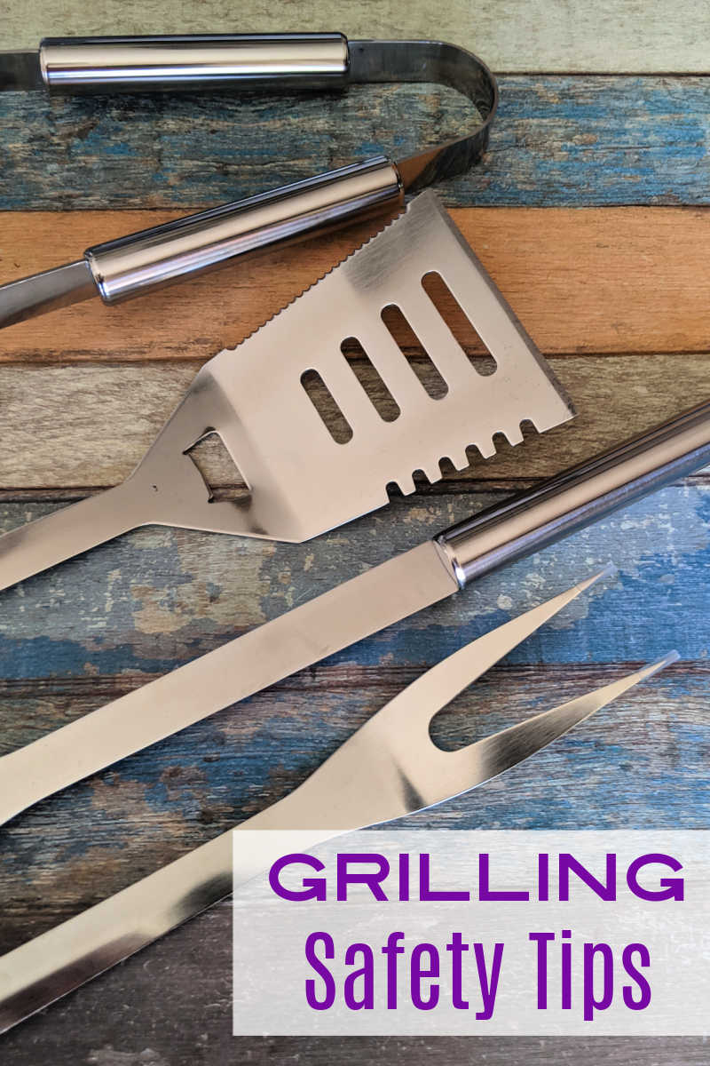 Take a look at my Summer grilling safety tips, so you can enjoy properly cooked BBQ foods without accidentally starting a fire. 