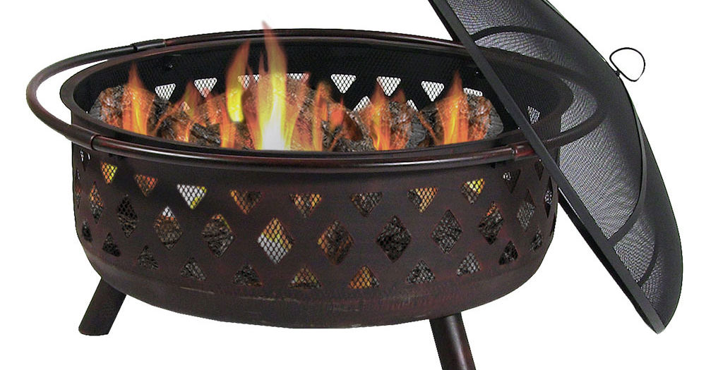 I enjoy being outdoors year round, but Fall is an amazing time to enjoy a portable backyard wood burning fire pit. 