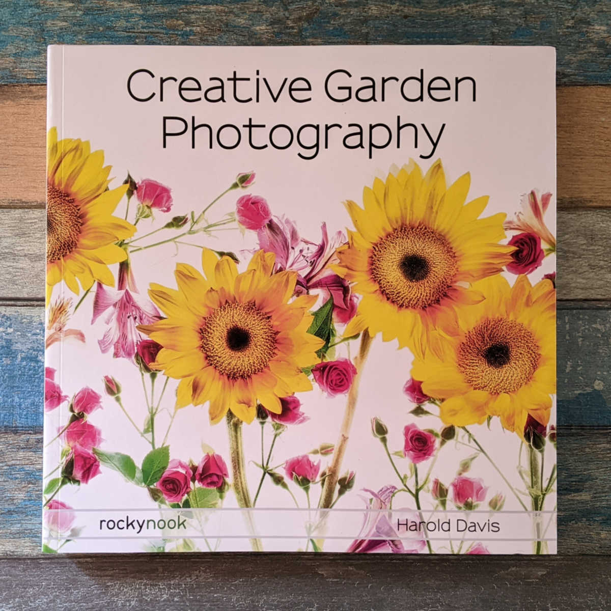 Get the Creative Garden Photography book, so you can learn how to take stunning photos of flowers, gardens and landscapes. 