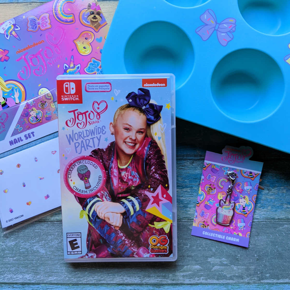 JoJo Siwa Worldwide Party Video Game - Mama Likes This