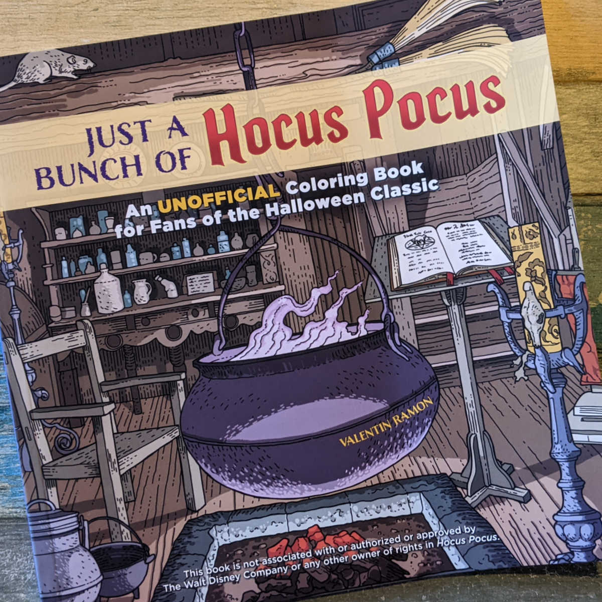 Hocus Pocus: Adult Colouring Book (Disney) by Disney