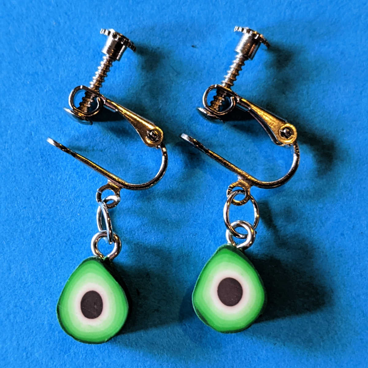 diy clip on avocado earrings