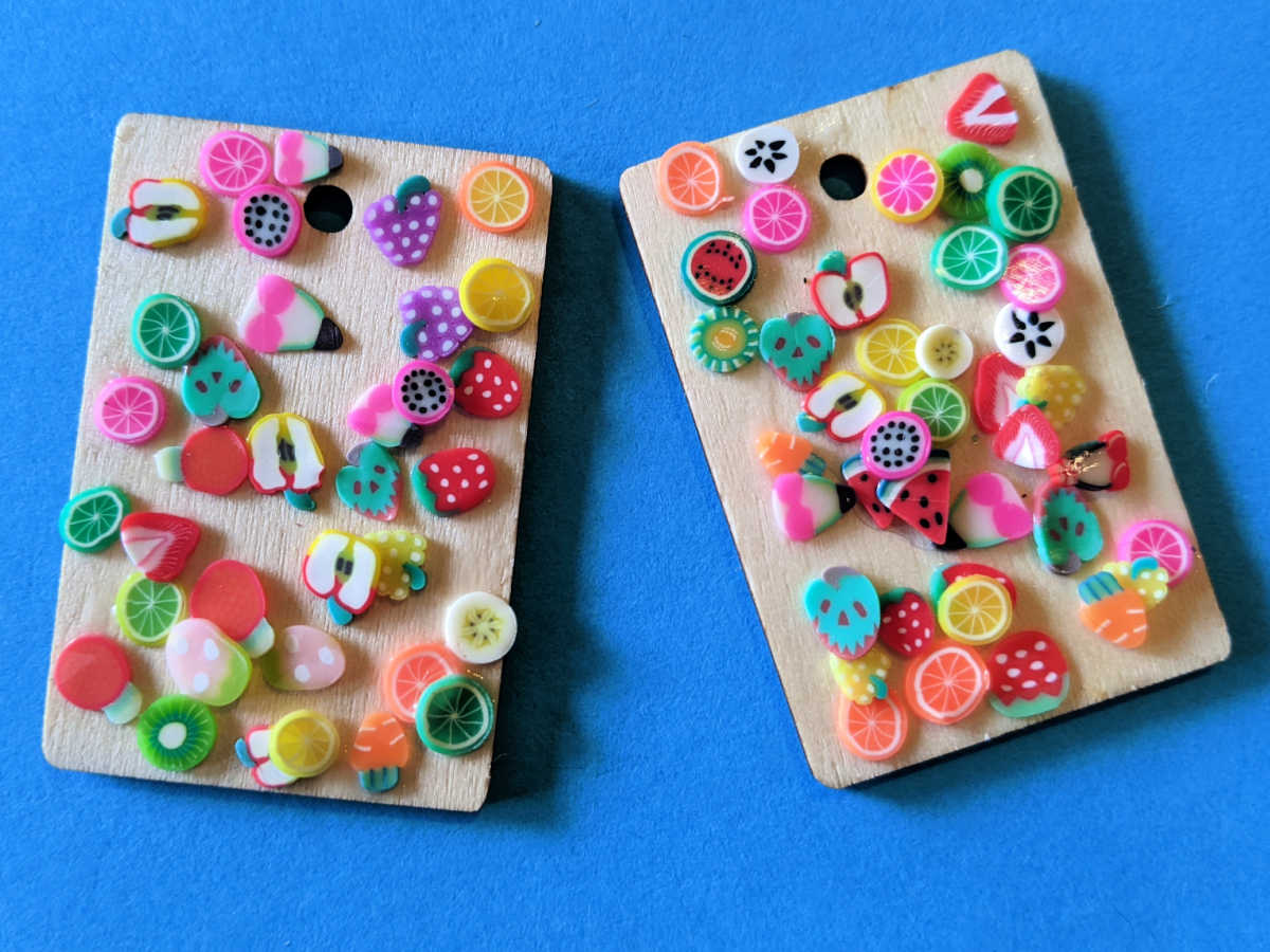 two gift tags with fruit decor