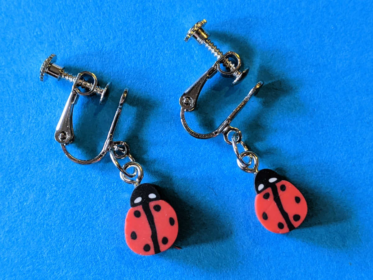 diy ladybug clip-on earrngs craft