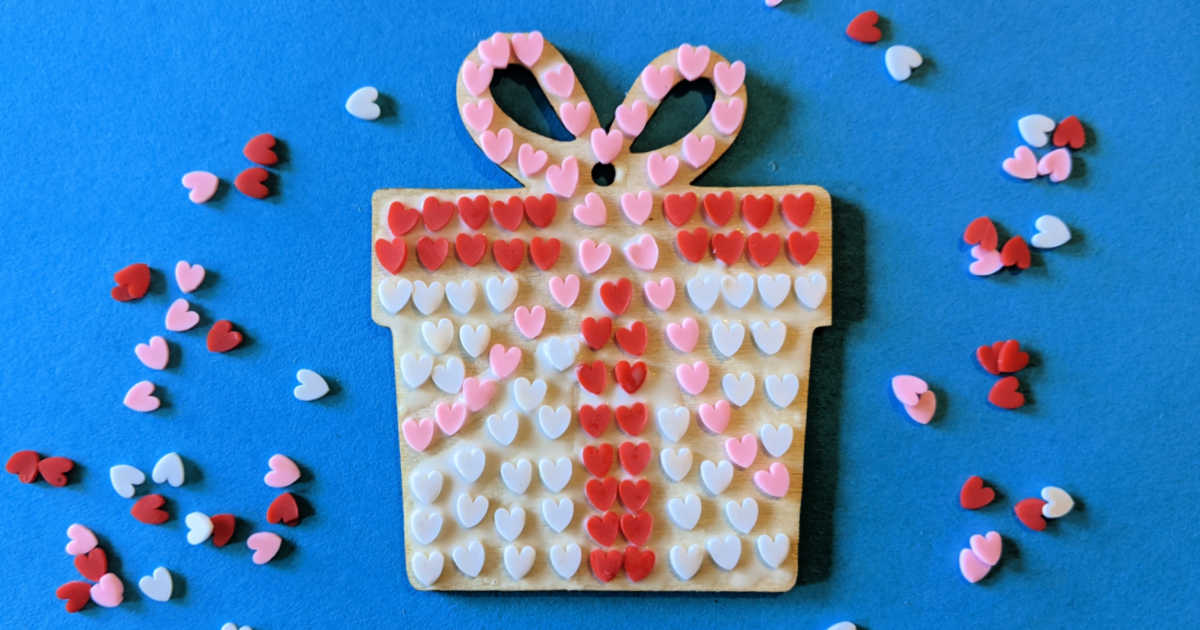 feature wood valentine gift tag