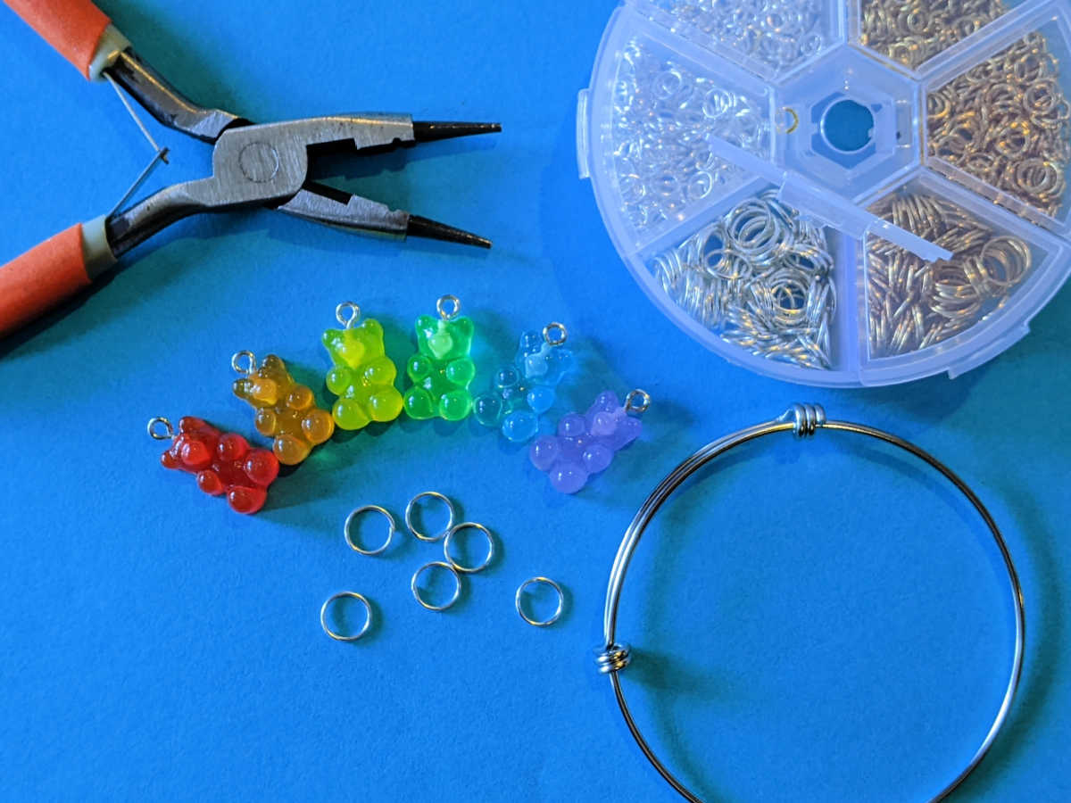 supplies for rainbow bear bangle