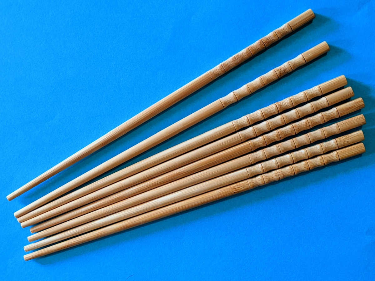 8 bamboo chopsticks