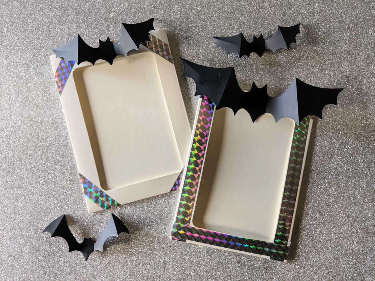 bat picture frame craft for halloween