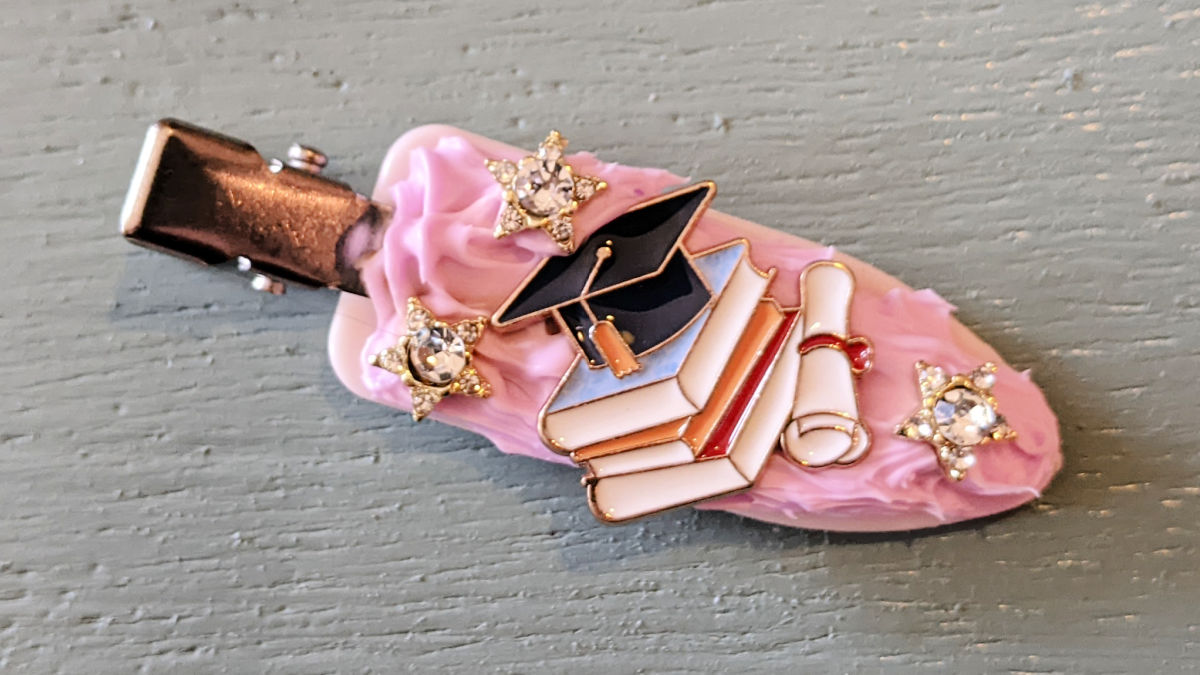 decoden graduation hair clips craft