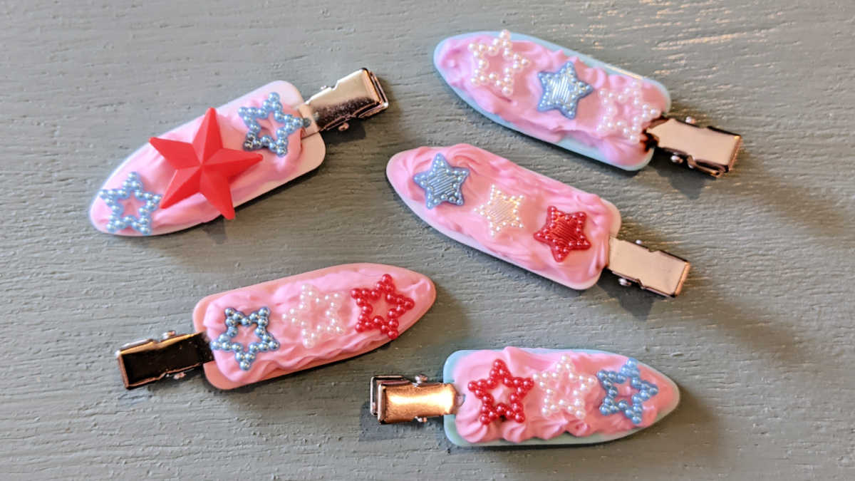 diy decoden patriotic hair clips