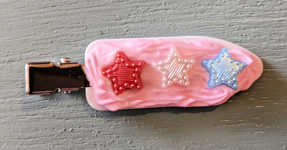 diy whipped cream glue patriotic hair clip