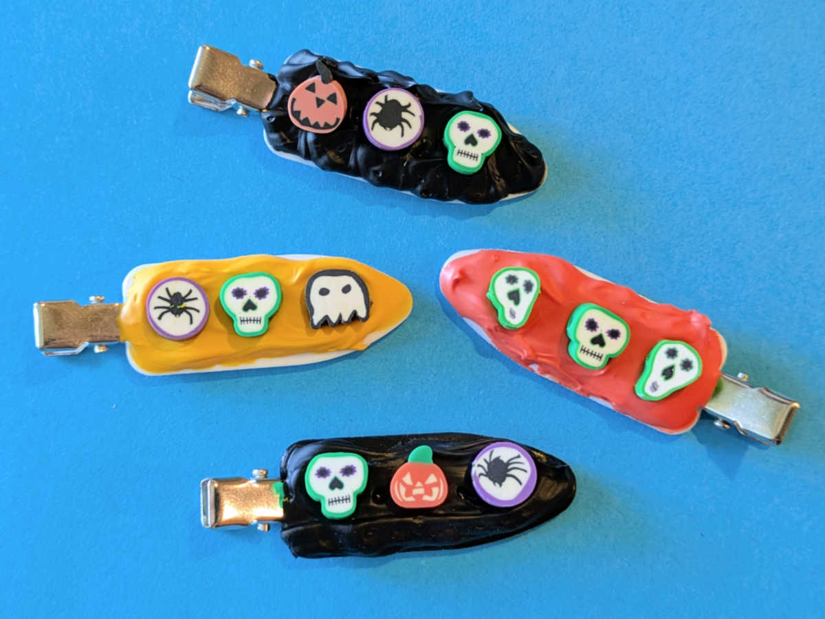 four decoden halloween hair clips