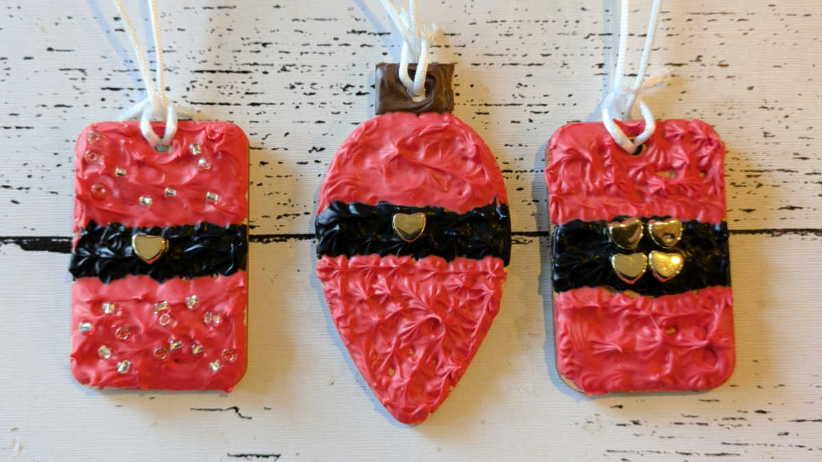 cream glue christmas santa ornaments