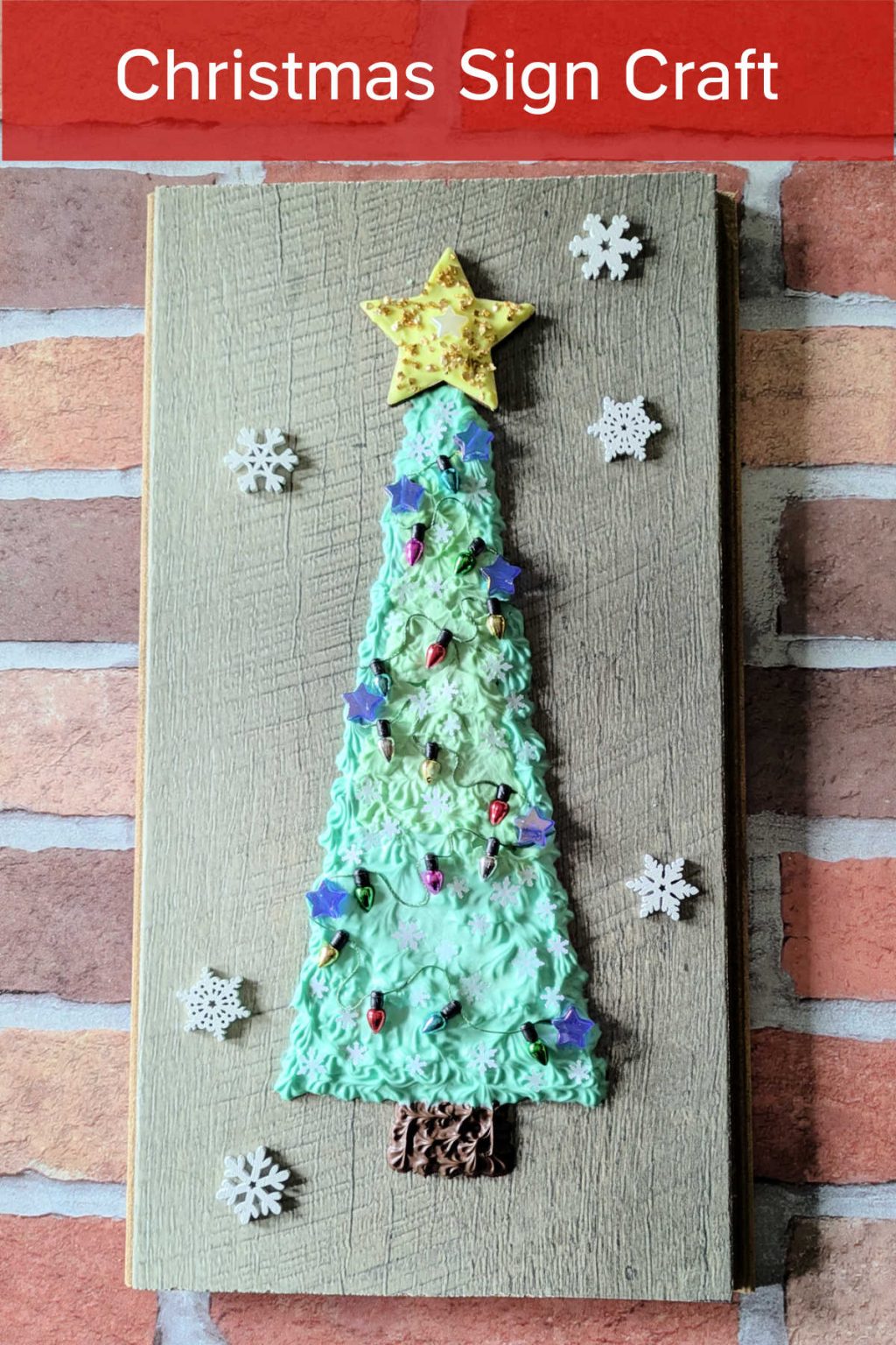 🎄Cream Glue Christmas Tree Sign Craft - Mama Likes This