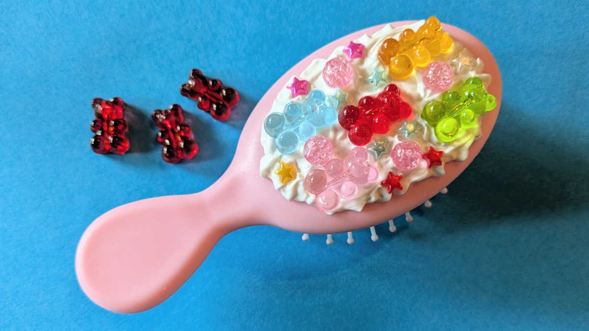 decoden gummy bear brush craft