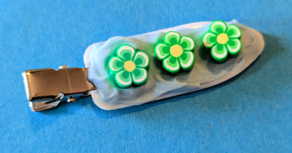decoden flower hair clip