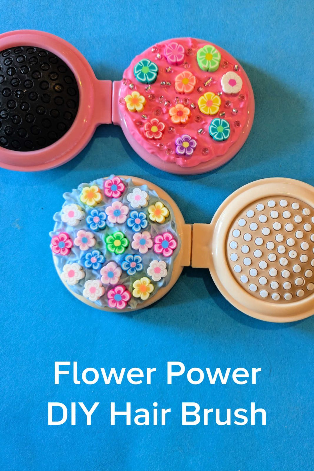 Add floral flair to your daily routine with this DIY Flower Hair Brush! This easy and enchanting craft uses whipped cream glue and charming flower decorations to transform an ordinary hair brush into a blooming masterpiece.