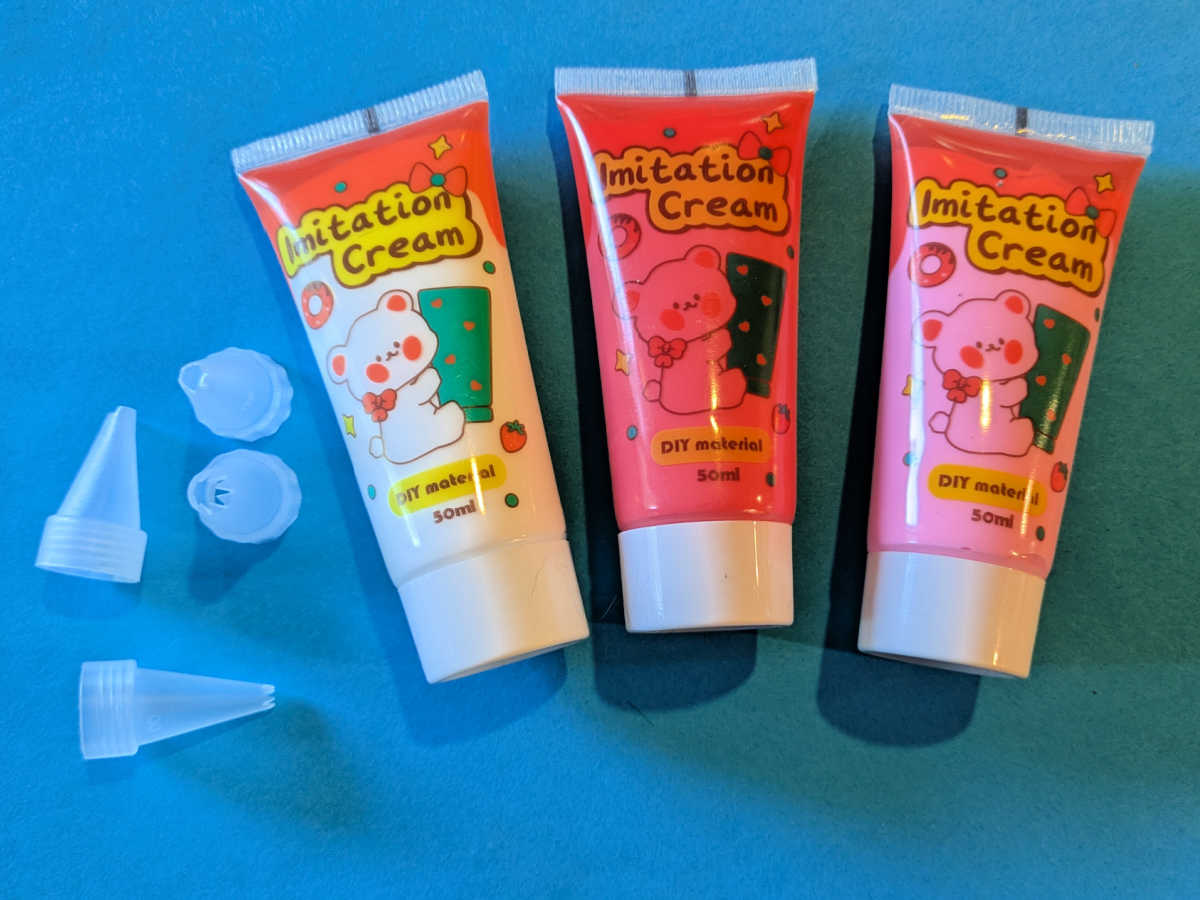 piping tips with cream glue tubes
