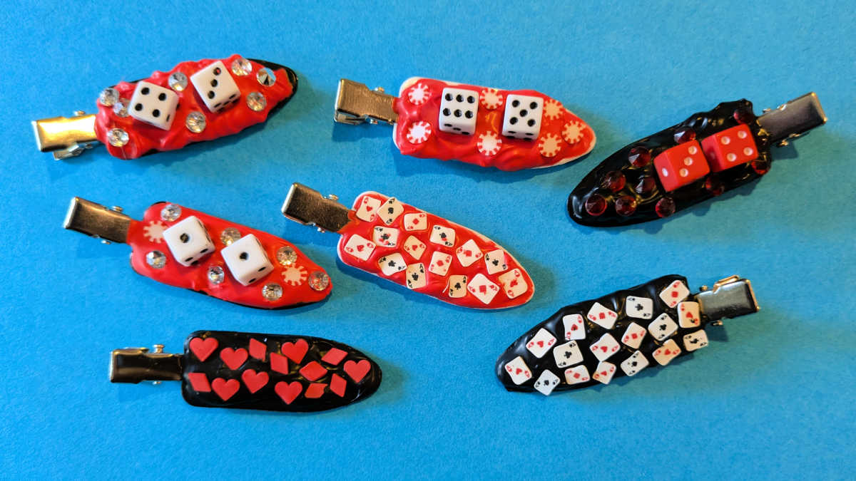 casino hair clip craft