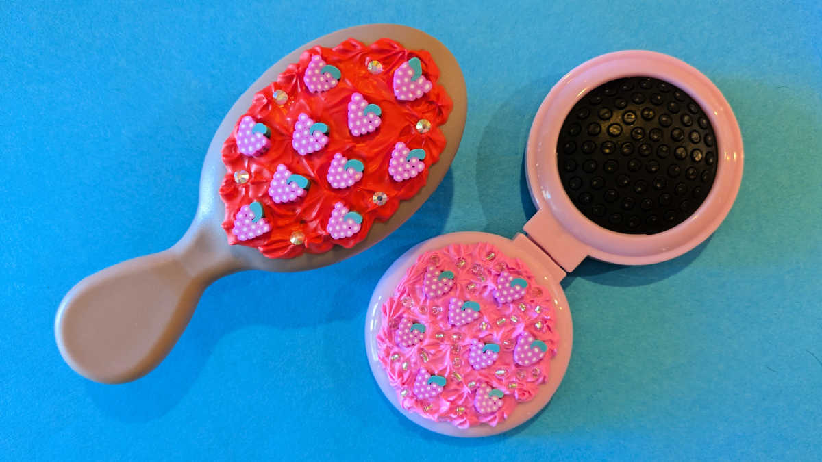 cream glue diy grapes hair brush craft
