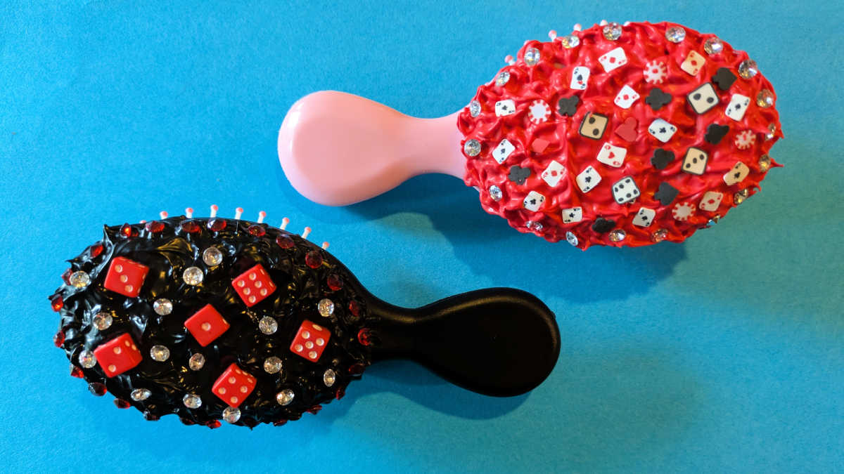 decoden vegas style casino hair brush craft