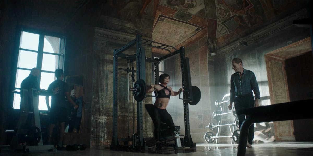 bodybuilder with coach