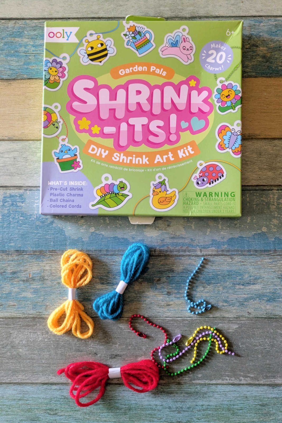 Ooly Shrink-Its are perfect for creative kids, offering quick & easy craft kits that result in adorable keepsakes.