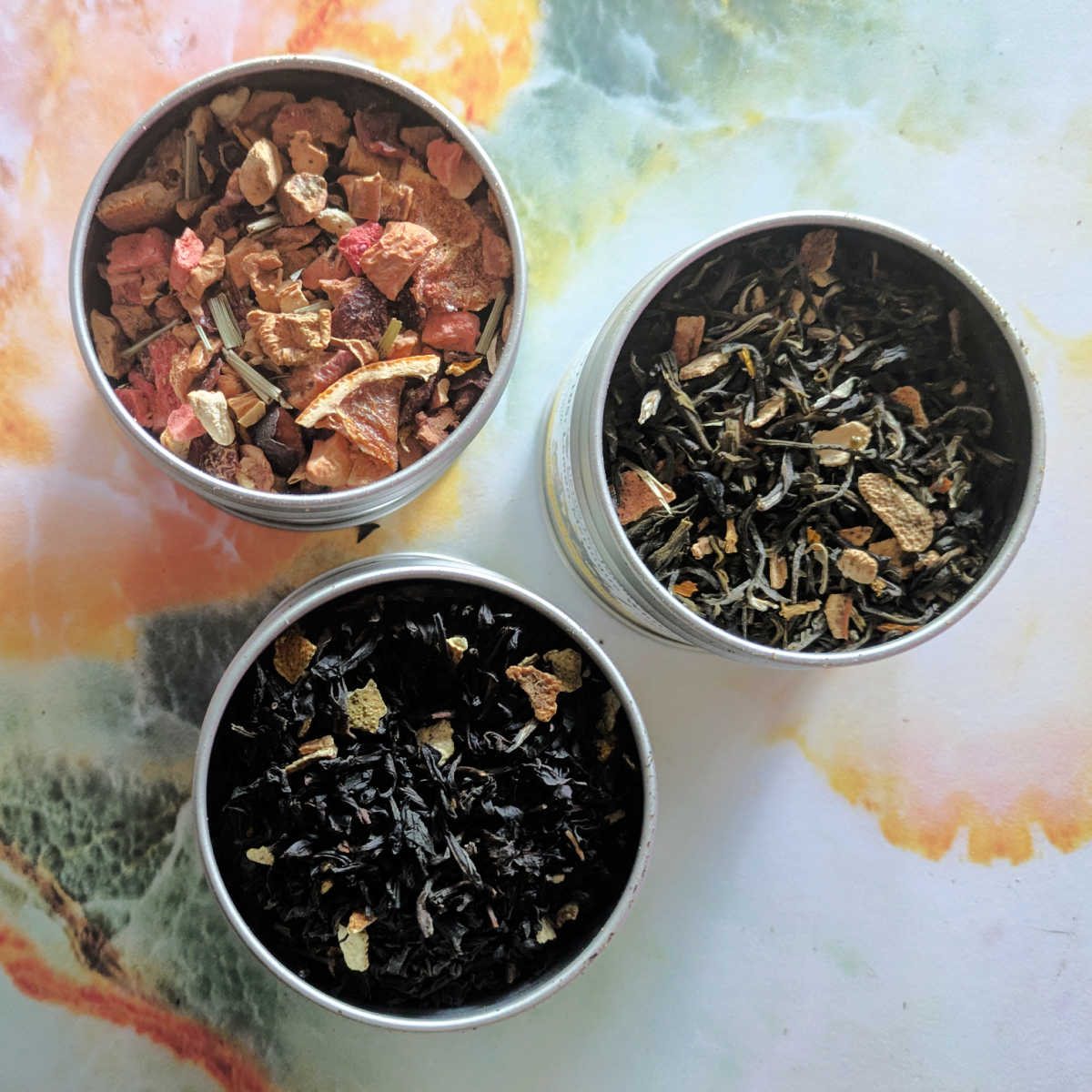 loose leaf upton tea tins