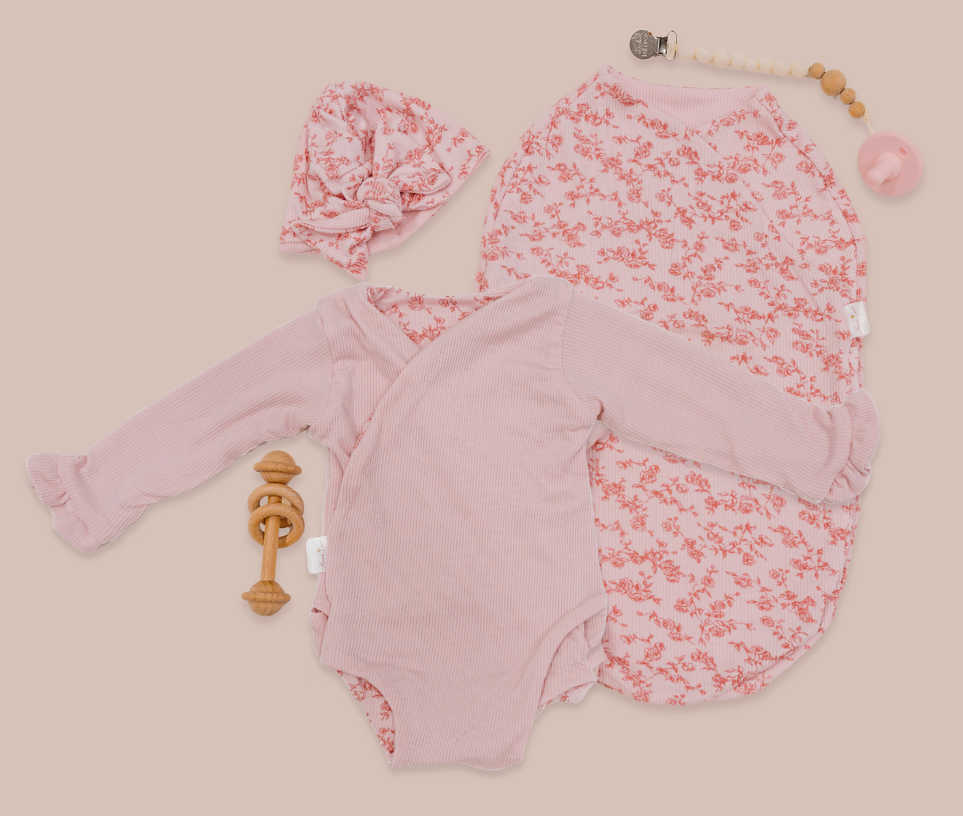 pink Mama Coco Newborn Set