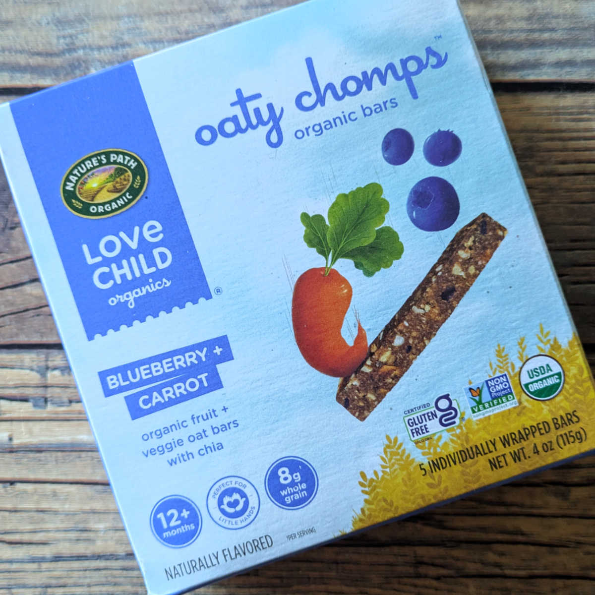 Love Child Oaty Chomps are organic, individually packaged snacks for ages 12+ months. They feature organic fruits and veg, oats, and chia, making them a high fiber, gluten-free choice for on-the-go snacking!