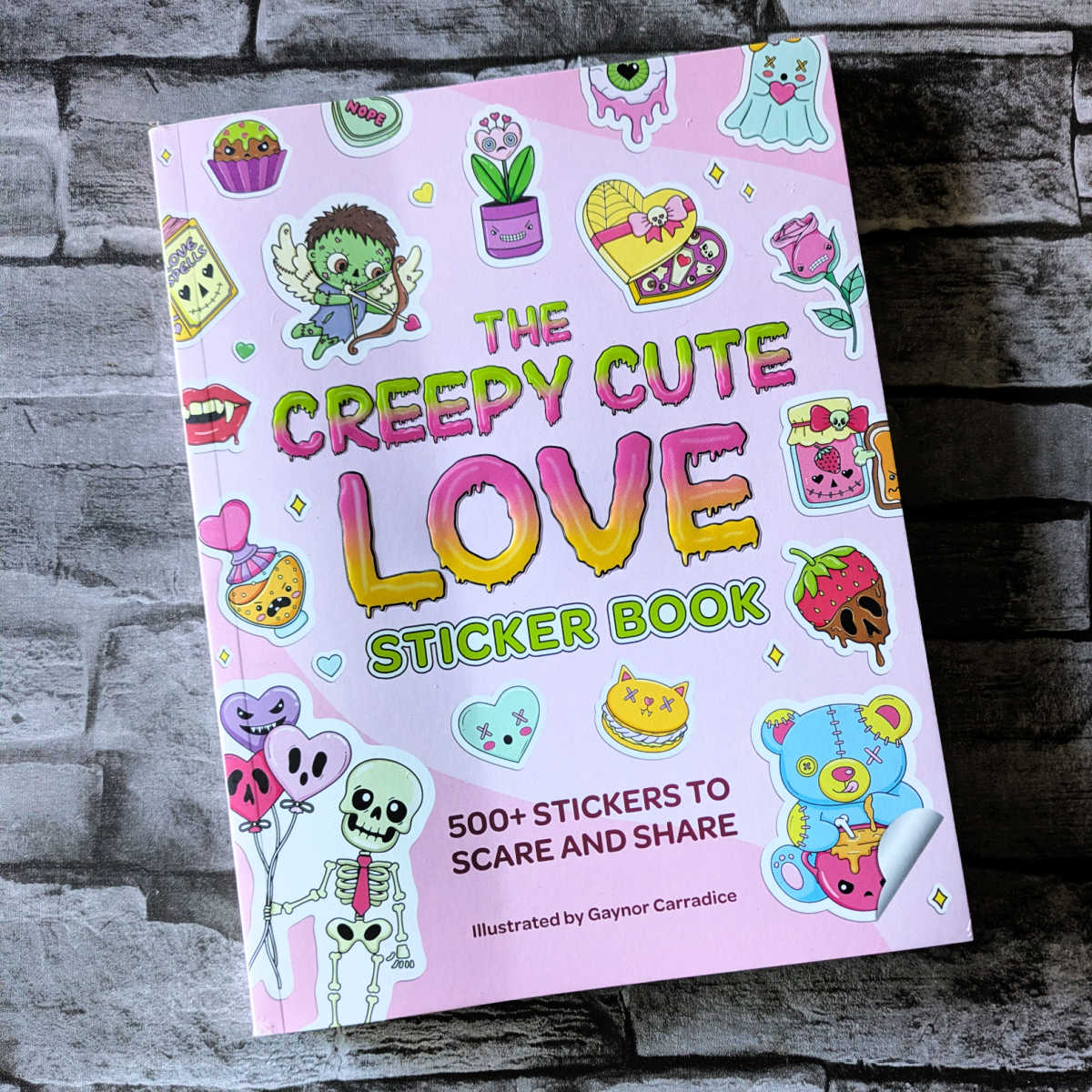 Celebrate your "adorably dark" side with The Creepy Cute Love Sticker Book! 🧟♂️💖 This high quality collection features quirky illustrations, which make it a perfect Valentine's Day gift for fans of the macabre. 🦇