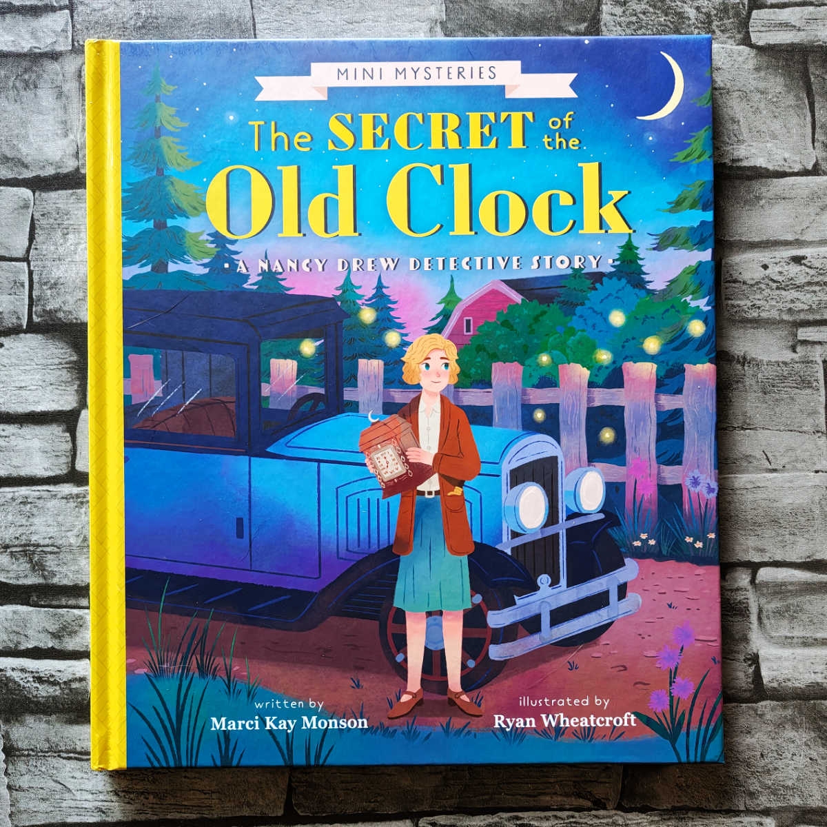 Introduce a new generation to Nancy Drew! 🕵️♀️ This interactive picture book reimagines the 1930 classic, The Secret of the Old Clock. With clue-hunting activities, mazes, and mysteries, it is a fun way to help kids think and figure things out. 🕰️