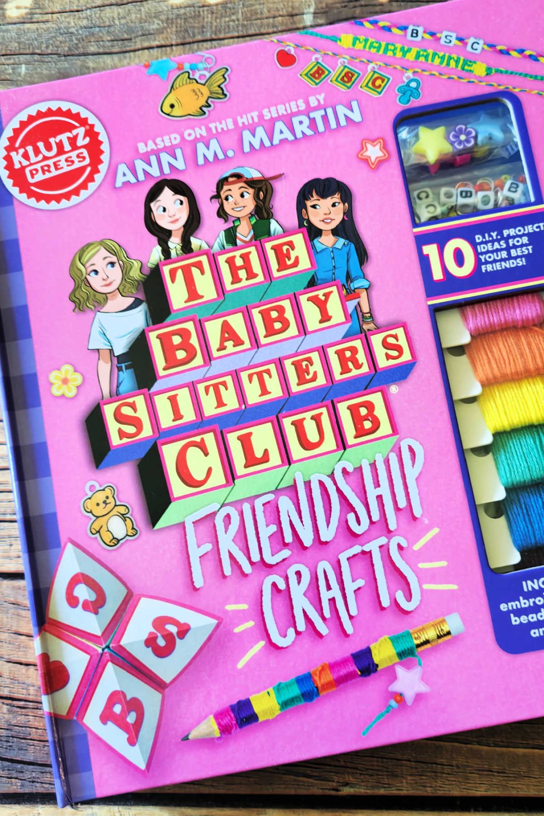 Looking for a fun, creative activity that celebrates friendship? Read this review of The Baby-sitters Club Friendship Crafts kit by Klutz and Scholastic to see how these easy-to-follow DIY projects inspire kids to make, share, and gift handmade treasures.