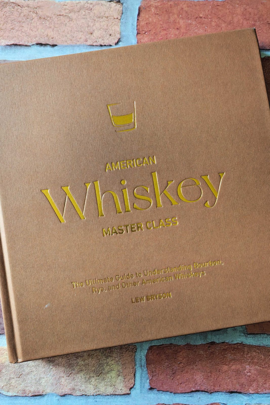 Uncork a deeper appreciation for craft distilling with this review of American Whiskey Master Class by Lew Bryson. Explore how this stunning hardcover combines rich photography with expert insights into the science, art, and heritage behind every pour.