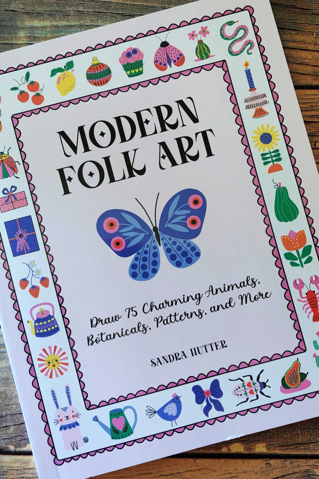 Bring charming, colorful artwork to life with Modern Folk Art by Sandra Hutter! Explore 75 step-by-step drawing tutorials for adorable animals, botanicals, and patterns that offer endless inspiration for sketching, home decor, and DIY crafts.